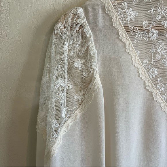 Vintage 70’s Prairie Button Up Blouse - Picture 5 of 11